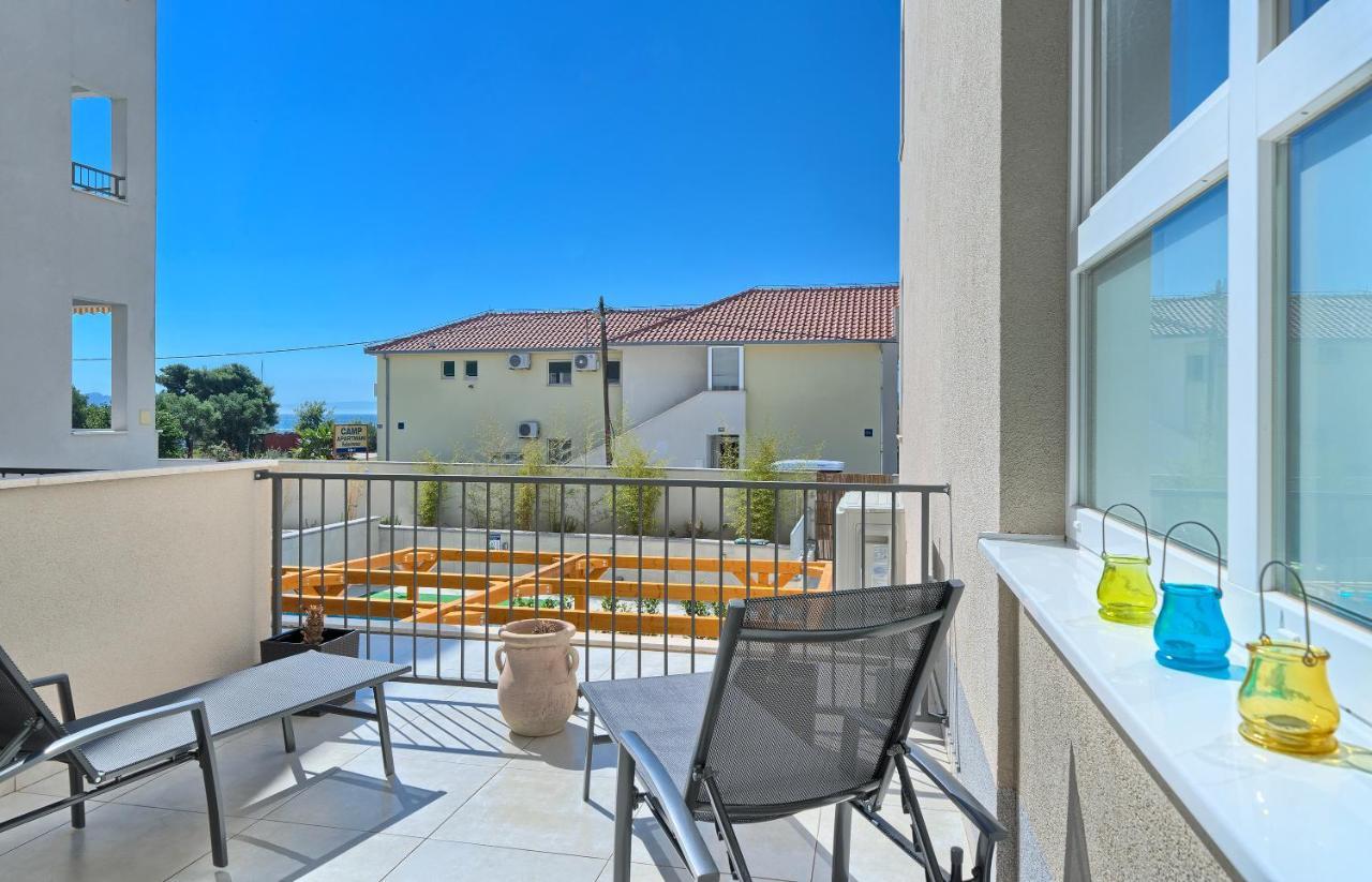 Modern Apartments With Sea View 150 Meters To Beach Kastela Bagian luar foto