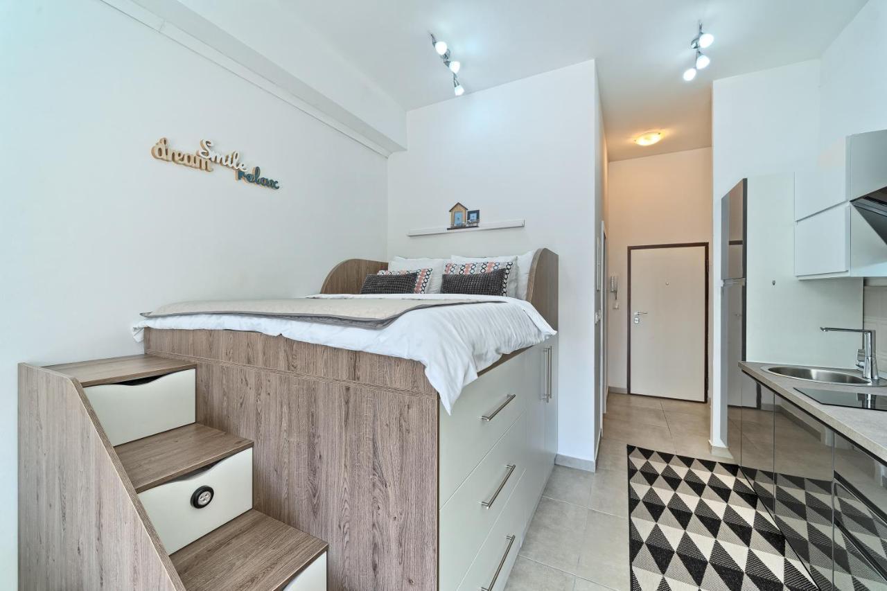 Modern Apartments With Sea View 150 Meters To Beach Kastela Bagian luar foto